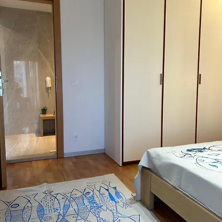 Signature - Sea View, Nearby Hospital, 90m2 Apartman *