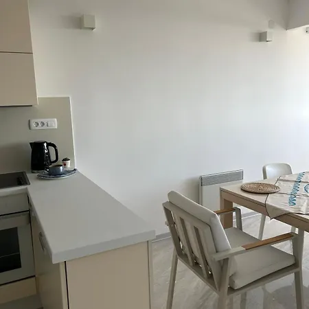 Apartman Signature - Sea View, Nearby Hospital, 90m2 *