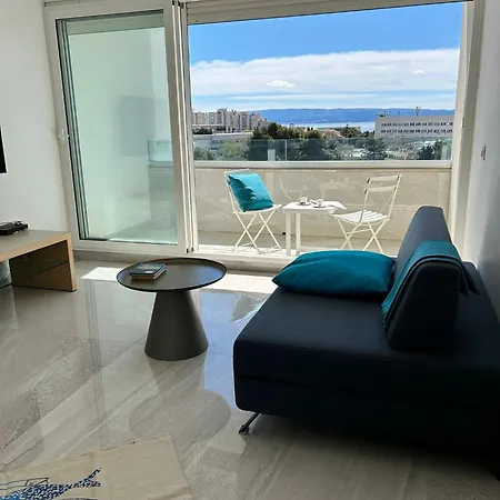 Signature - Sea View, Nearby Hospital, 90m2 * Split